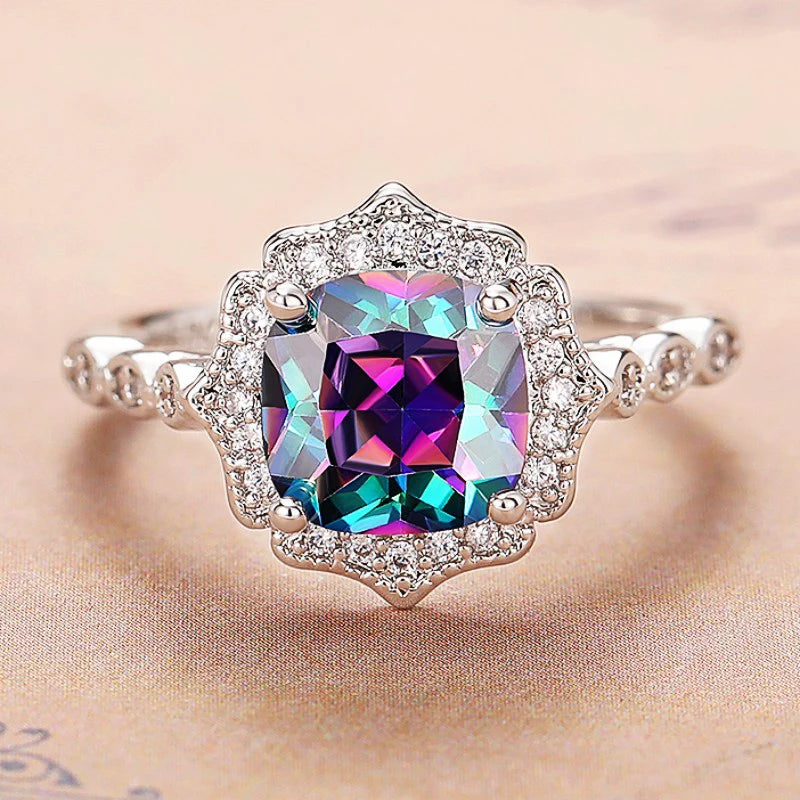 Huitan Exquisite Flower Shape Ring Woman with Multi-colored Cubic Zirconia Unique Bride Wedding Party Finger-ring Trendy Jewelry