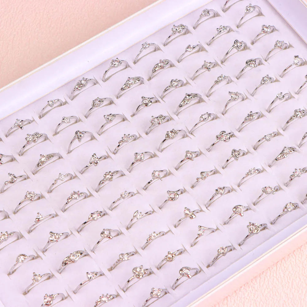 10/20/30/50Pcs/Lot New Fashion Elegant Shiny Multicolor Charm Rhinestone Rings Jewelry Accessories For Women Party Wedding Gifts