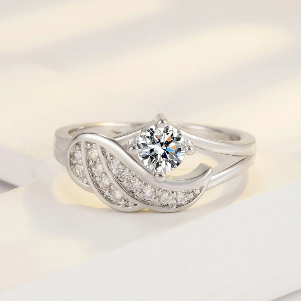 Classic Fashion Women Rings Metal Gold Color White Zircon Ring for Women Romantic Bride Girl Proposal Ring Wedding Jewelry Gift