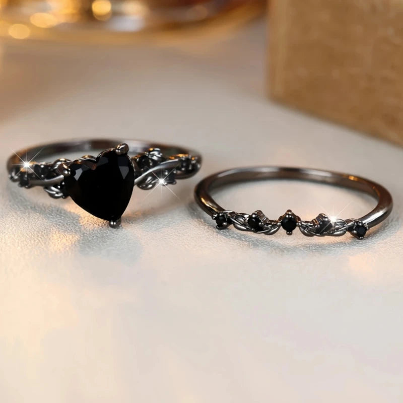 Fashionable and Trendy Black Love Heart Double Layer Ring for Women Gothic Holiday Party Accessories Jewelry Gifts