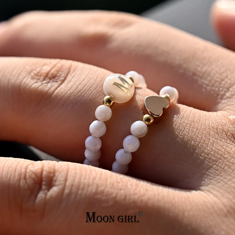 2Pcs/Lot Initial Ring for Women Gold Color Heart Mother of Pearl Beads Elastic Ring Fashion Finger Jewelry MOON GIRL Design